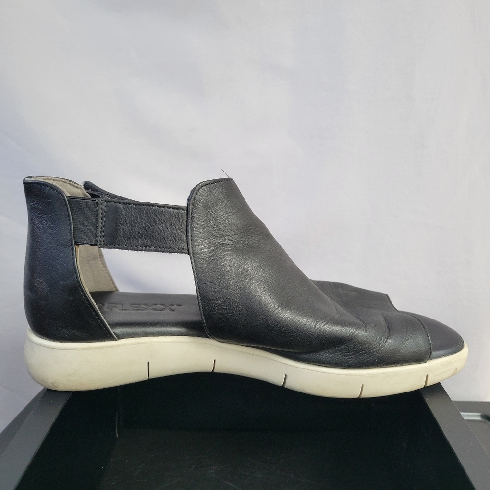 The Flexx Front Row Open Toe Leather Sandals Blac… - image 4